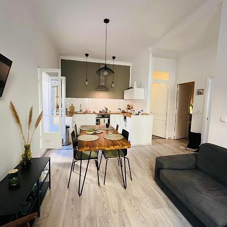 Charmante 3 Zimmer, Stadtwohnung Ментона Экстерьер фото